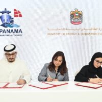 Panamá y Emiratos Árabes Unidos firman acuerdo que ofrece incentivos a los buques del registro panameño